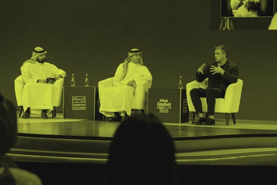 How to Moderate Panels: 7 Common Mistakes MCs Must Avoid