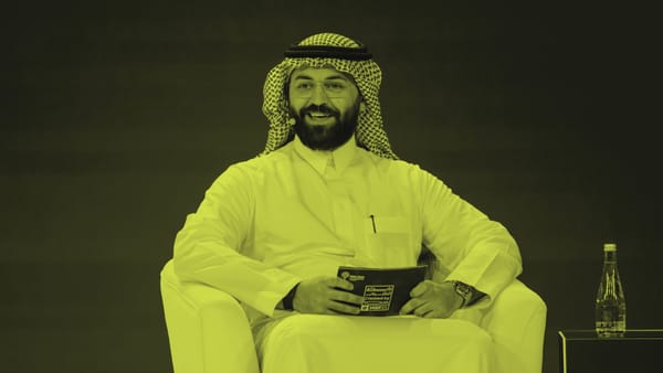 Stage Nerves Are Normal: How Great MCs Turn Anxiety into Fuel on Stage